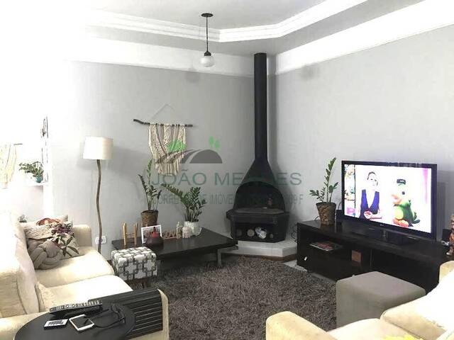 Casa para Venda em Atibaia - 4
