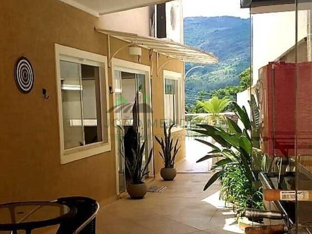 Casa para Venda em Atibaia - 4