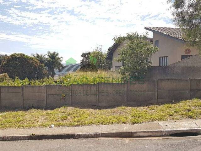 #2073 - Terreno para Venda em Atibaia - SP