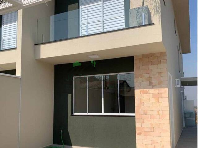 #2077 - Casa para Venda em Atibaia - SP - 1