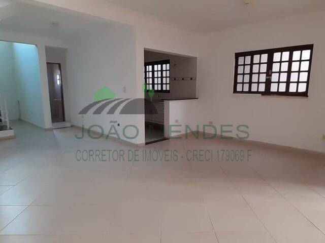 Casa para Venda em Atibaia - 4