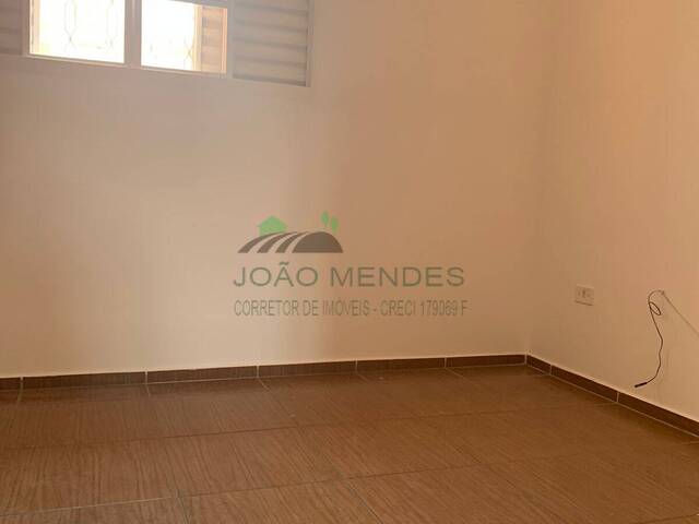 Casa para Venda em Atibaia - 4