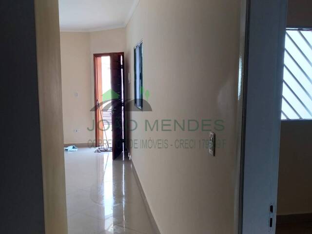Casa para Venda em Atibaia - 4