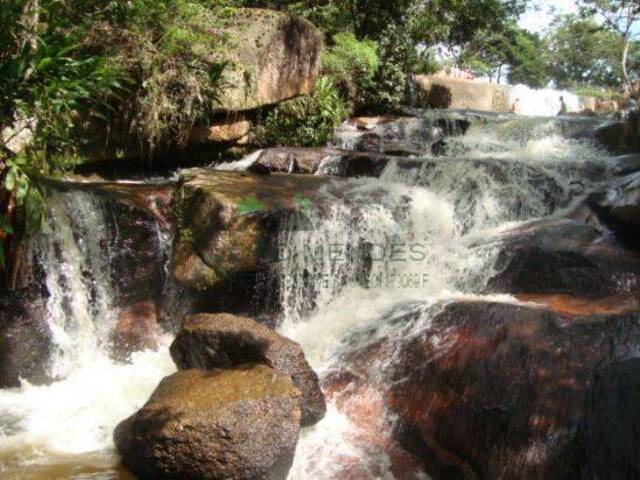 #2179 - Área para Venda em Bom Jesus dos Perdões - SP
