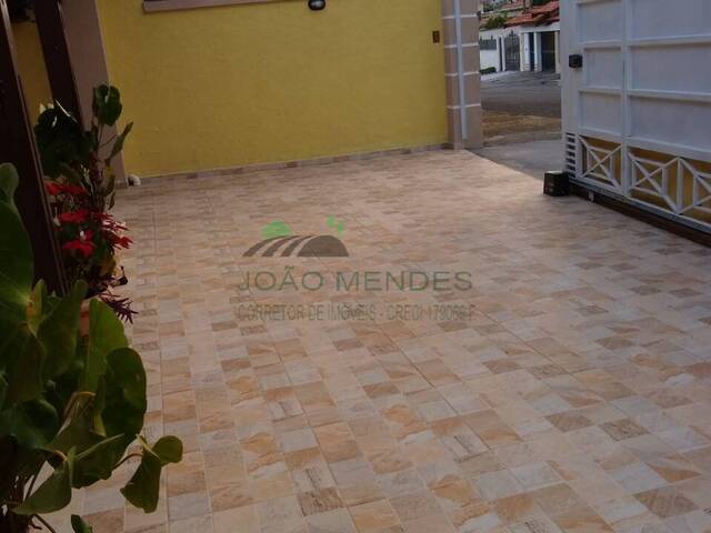 #1164 - Casa para Venda em Atibaia - SP