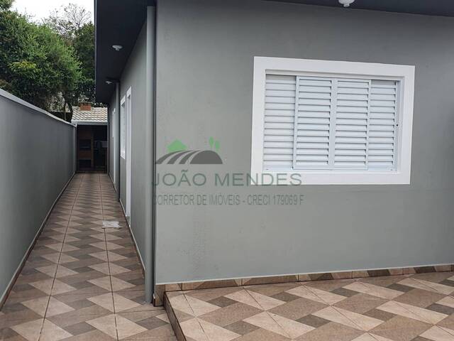 Casa para Venda em Bom Jesus dos Perdões - 4