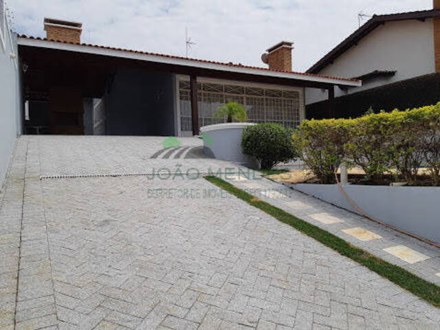 #2482 - Casa para Locação em Atibaia - SP - 2