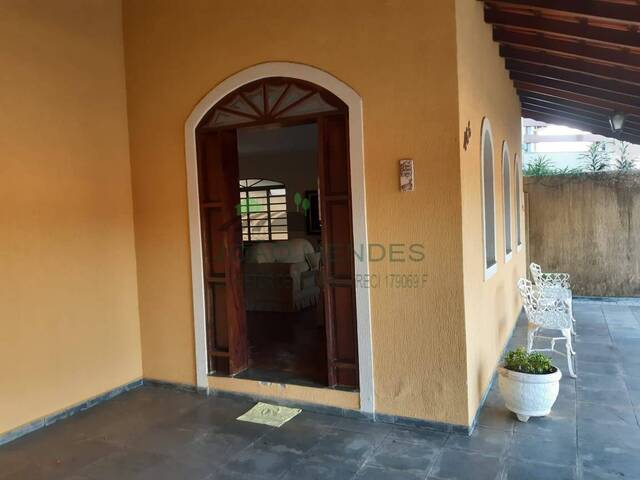 Casa para Venda em Atibaia - 5