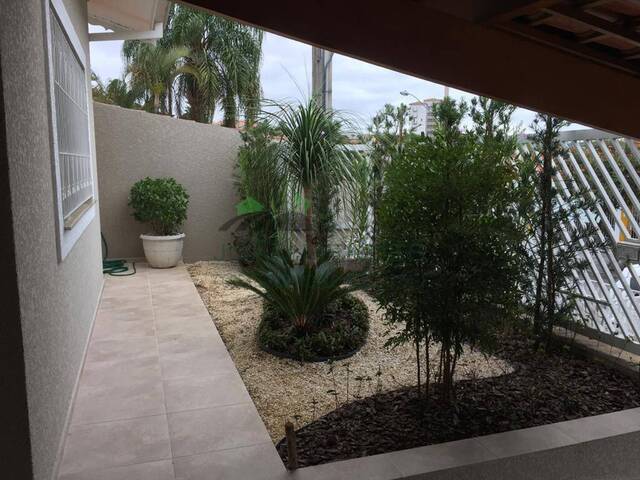 Casa para Venda em Atibaia - 3