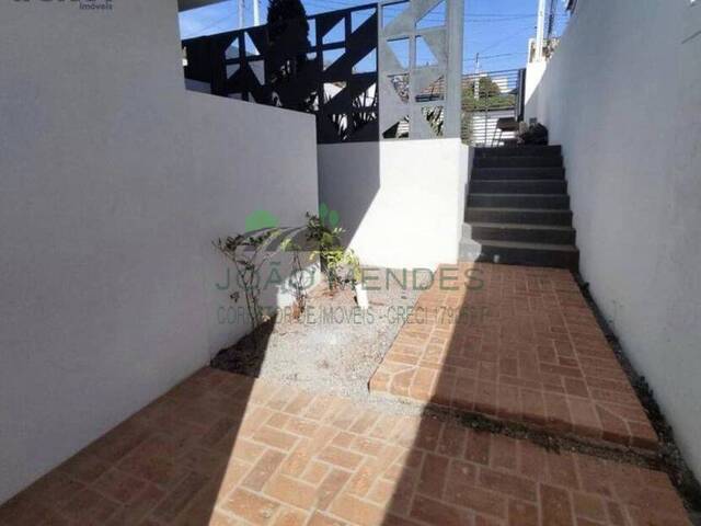 Casa para Venda em Atibaia - 4