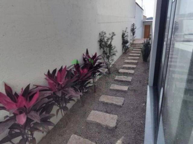 #2677 - Casa para Venda em Atibaia - SP - 2