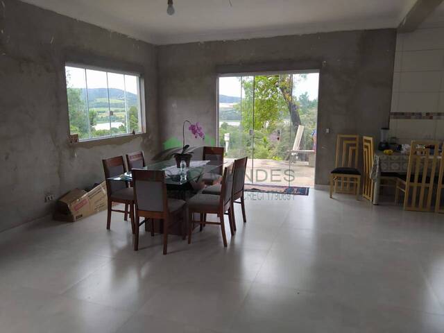 Casa para Venda em Atibaia - 4