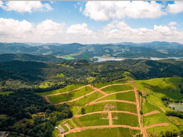 #2717 - Terreno em condomínio para Venda em Nazaré Paulista - SP