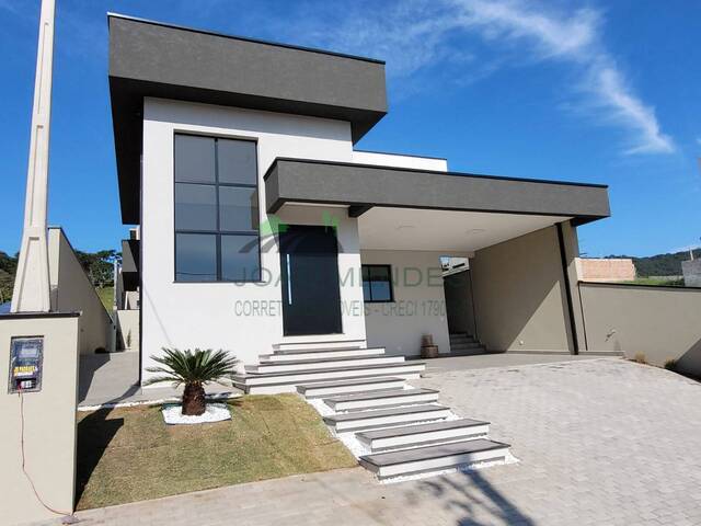 #2751 - Casa para Venda em Atibaia - SP