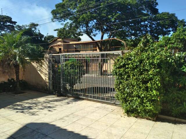 #2753 - Casa para Venda em Atibaia - SP