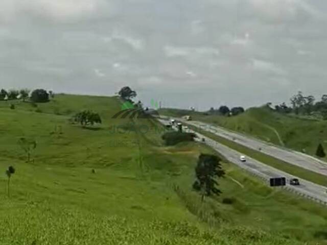 #2758 - Área para Venda em Jacareí - SP