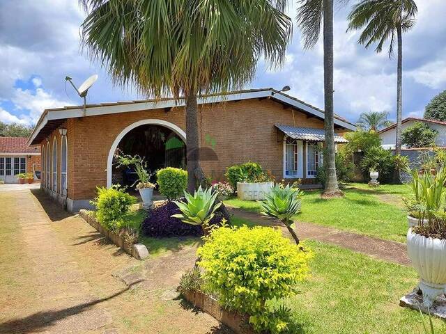#2766 - Casa para Venda em Atibaia - SP