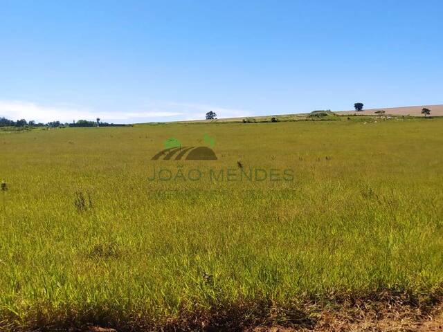 Área para Venda em Atibaia - 4