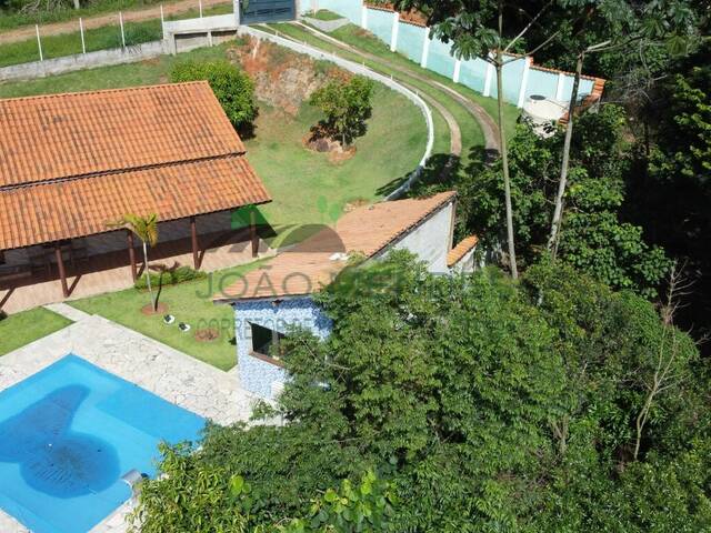 Venda em Estância Santa Maria do Laranjal - Atibaia