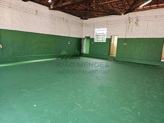 #2877 - Salão Comercial para Locação em Atibaia - SP