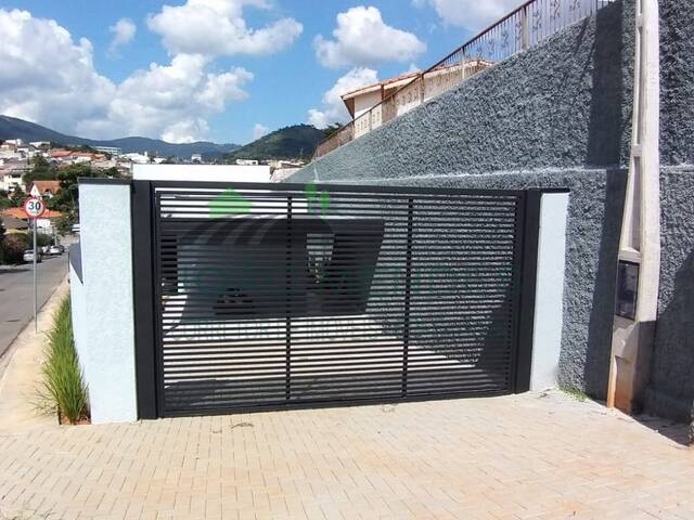 Casa para Venda em Atibaia - 5