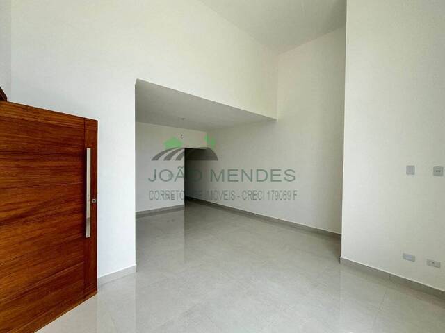 Casa para Venda em Atibaia - 4