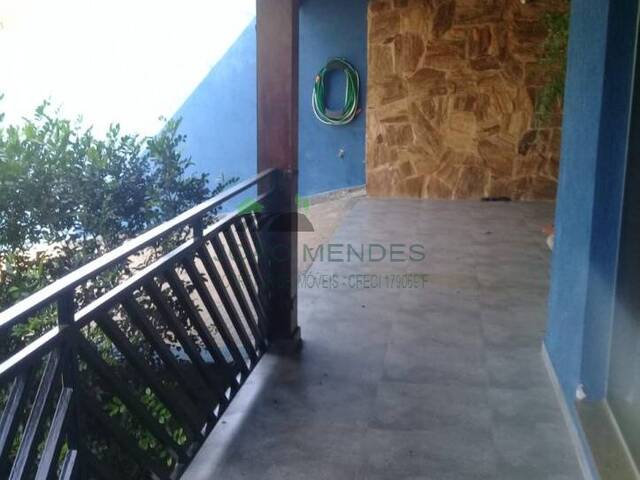 #2028 - Casa para Venda em Atibaia - SP