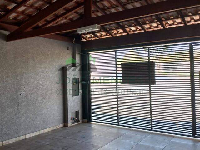#2530 - Casa para Venda em Atibaia - SP